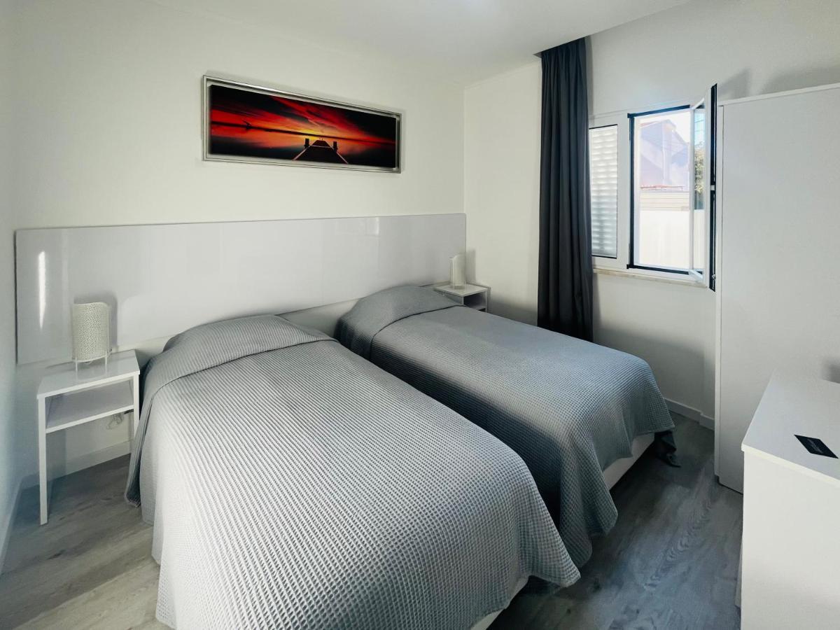 Lisbon Ocean Apartments กอสตา ดา กาปาริกา ภายนอก รูปภาพ