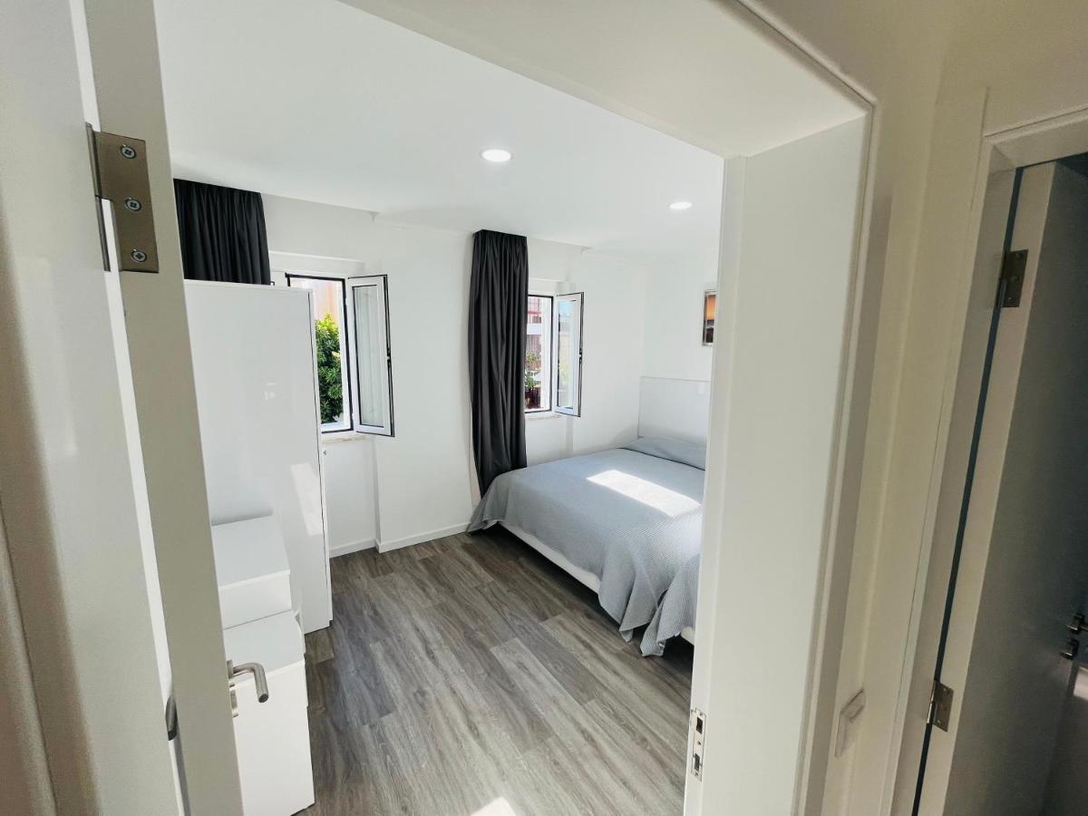 Lisbon Ocean Apartments กอสตา ดา กาปาริกา ภายนอก รูปภาพ